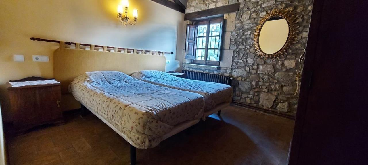 Vila Castell De Llaés Exteriér fotografie